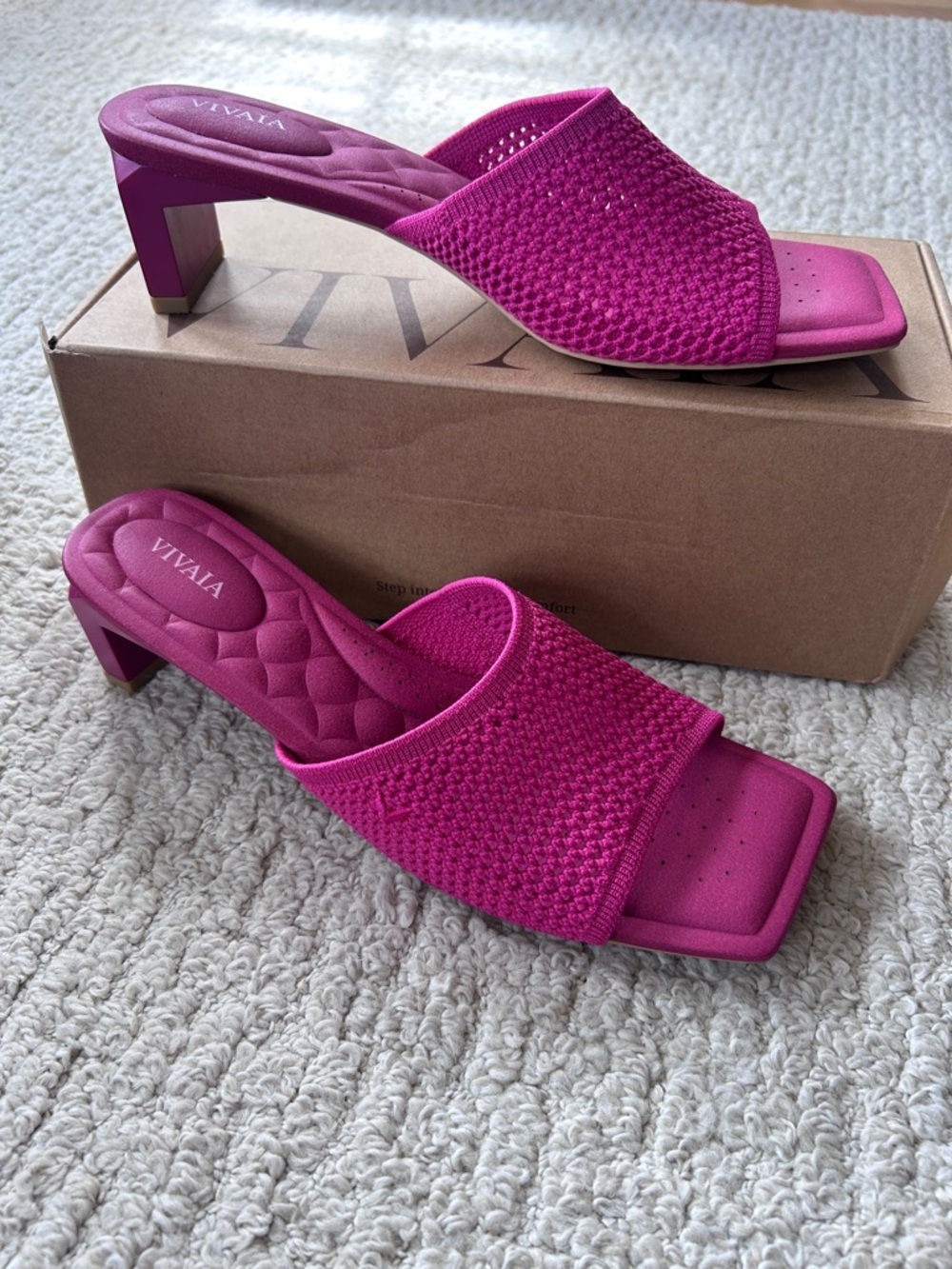 Vivaia Pink Square-Toe Block Heel Sandals - Picture 8 of 9